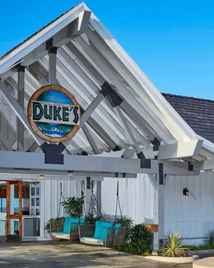 Duke's Malibu: photo from the venue